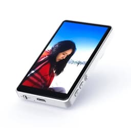 Magnetic Selfie Screen in action 3